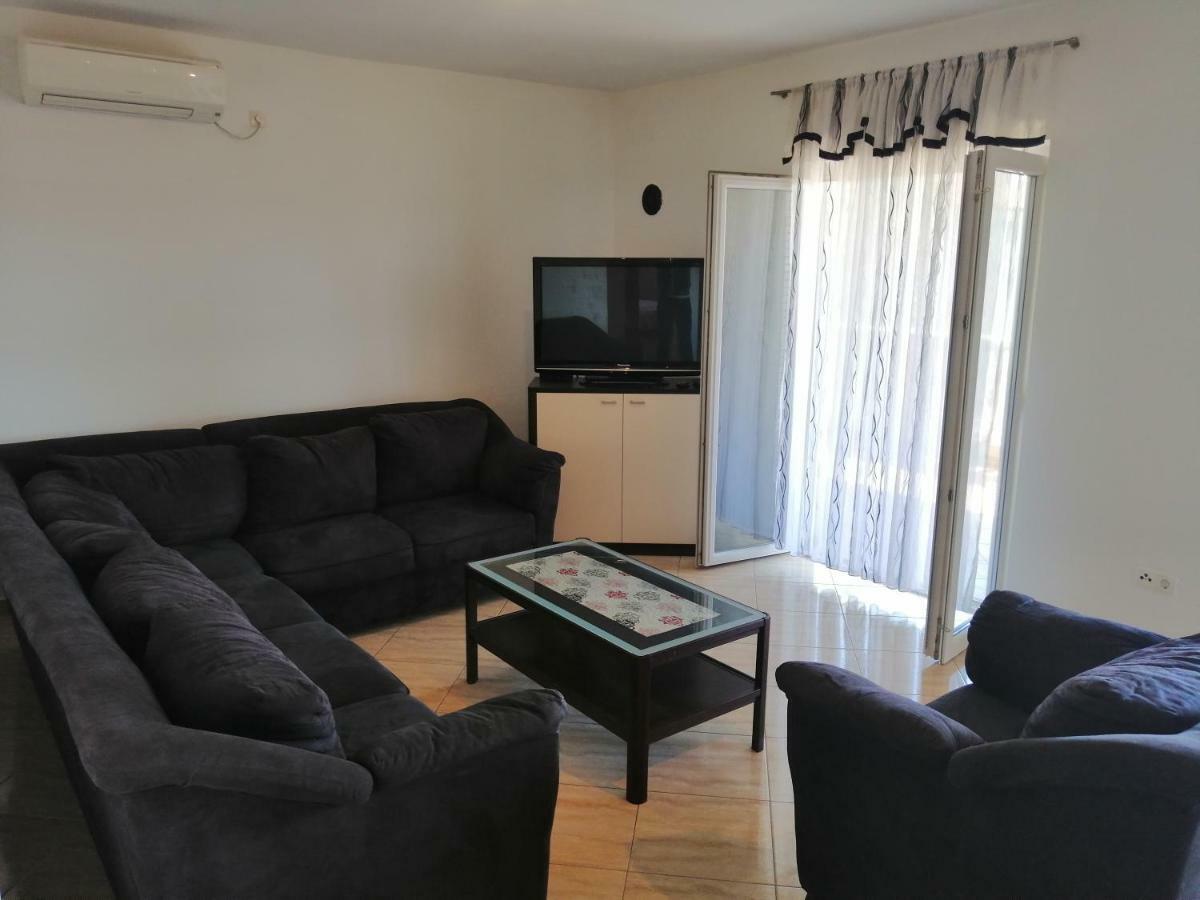 Apartman Rosanda ポセダリェ エクステリア 写真