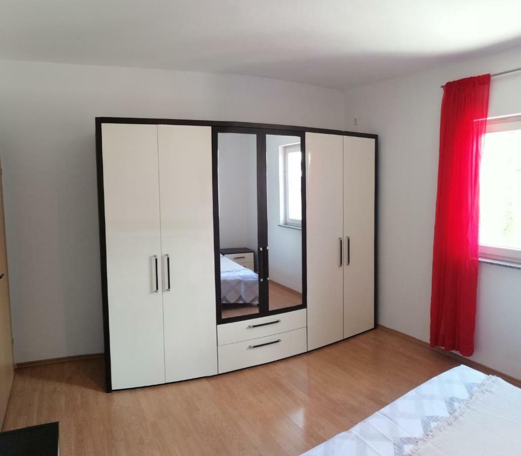 Apartman Rosanda ポセダリェ エクステリア 写真