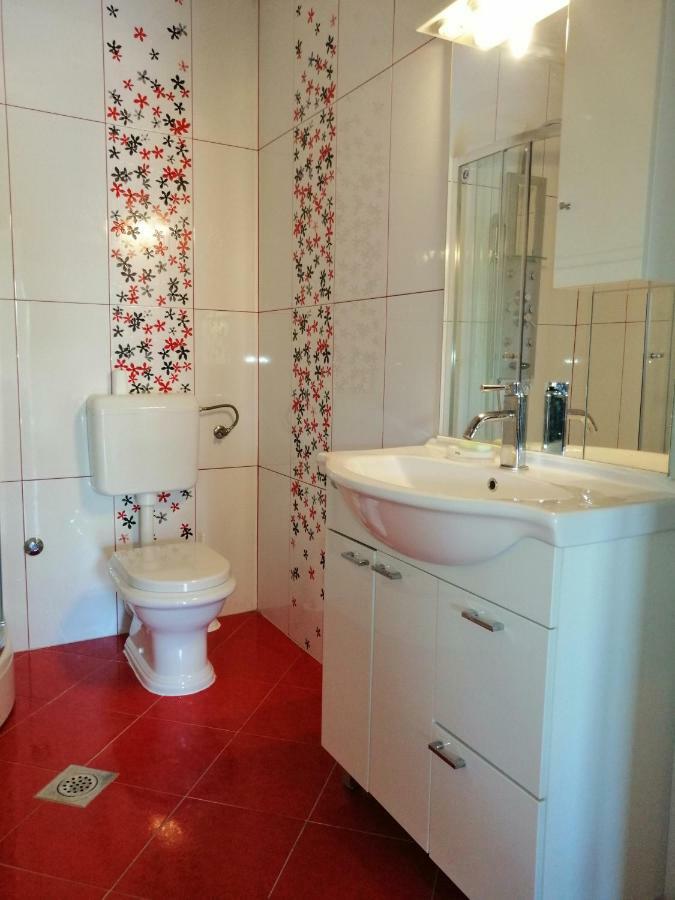 Apartman Rosanda ポセダリェ エクステリア 写真